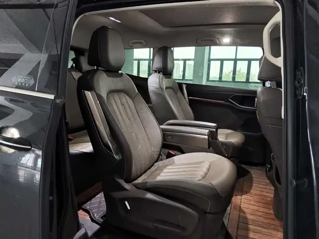 Volkswagen Viloran 2023 из CN, фото 10