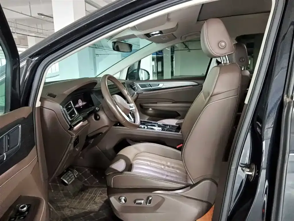 Volkswagen Viloran 2023 из CN, фото 8