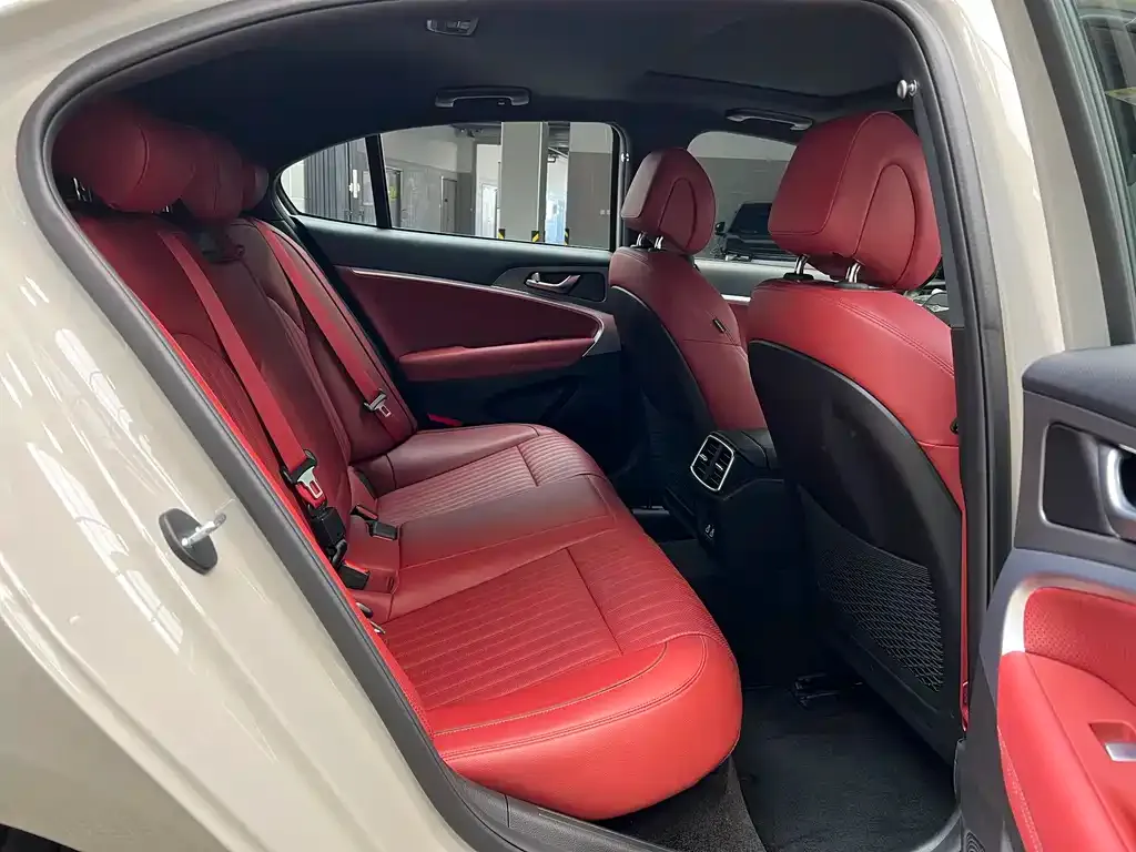 Genesis G70 2024 из CN, фото 9