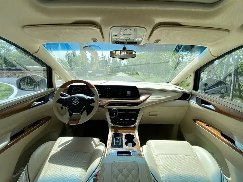 Buick GL8 2022 из CN, фото 10