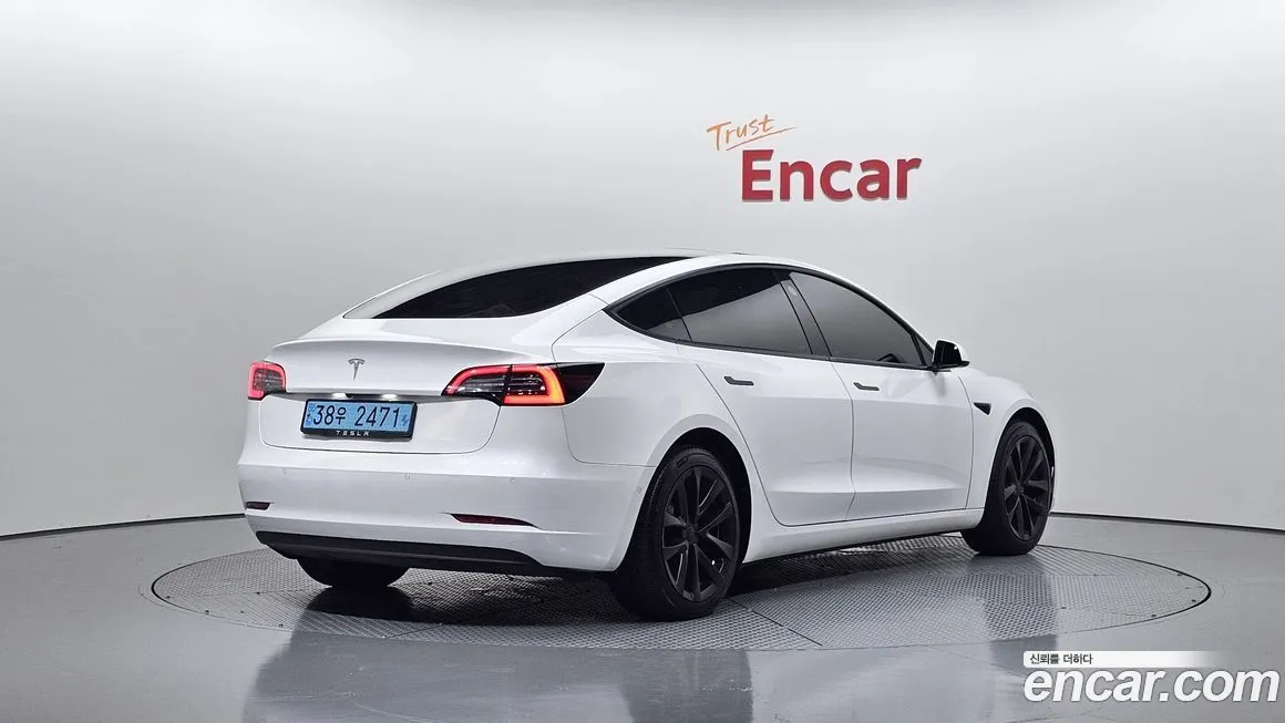 Tesla Model 3 2022 из KR, фото 2