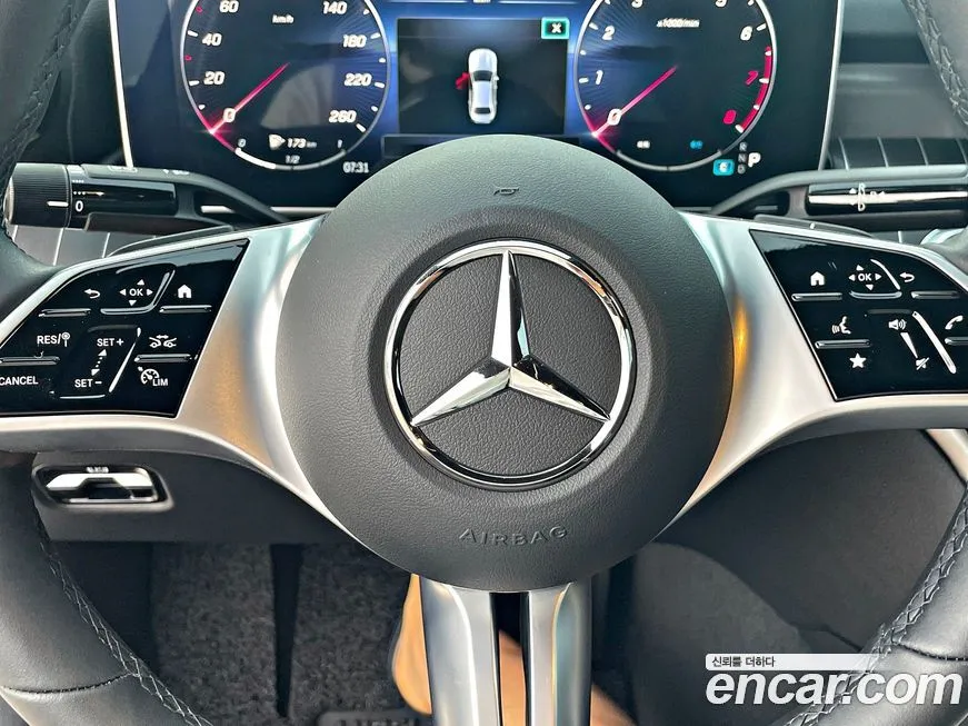 Mercedes-Benz C-Class 2024 из KR, фото 6
