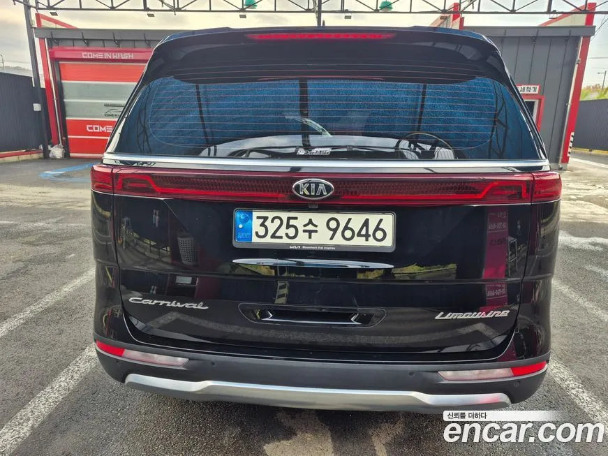 Kia Carnival — фото 10