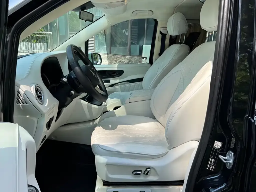 Mercedes-Benz Vito 2021 из CN, фото 7