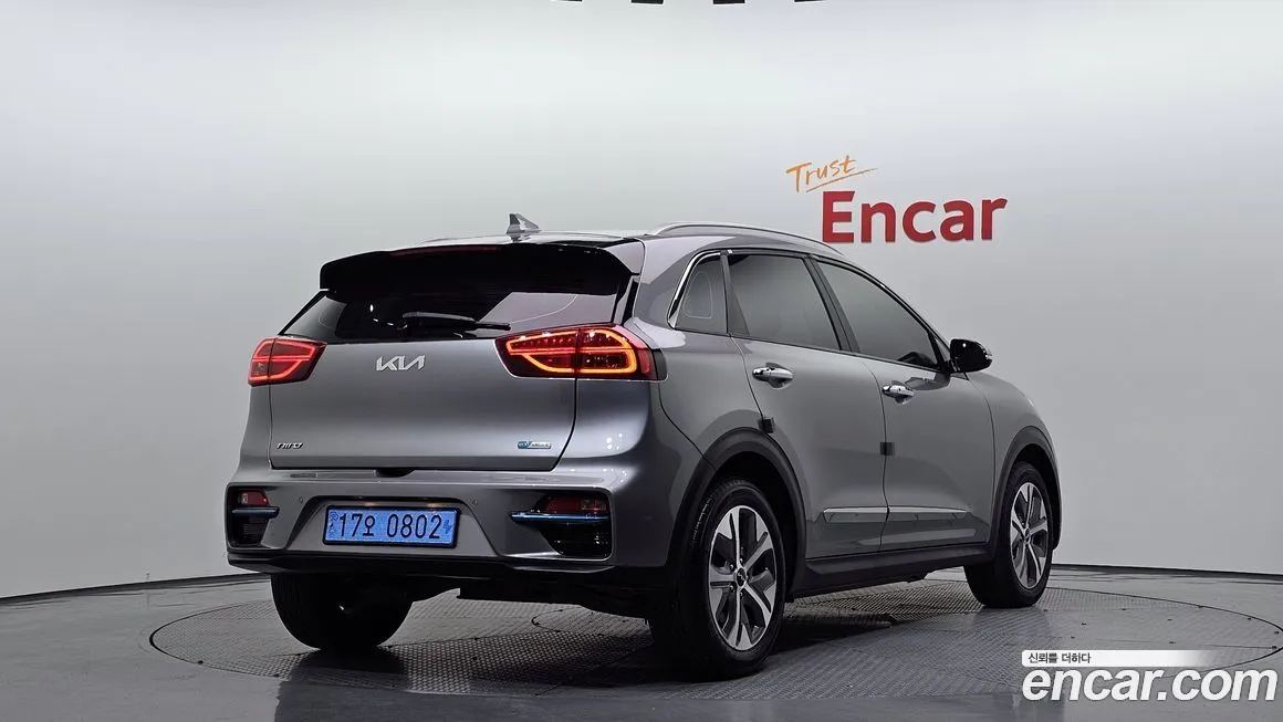 Kia Niro — фото 2