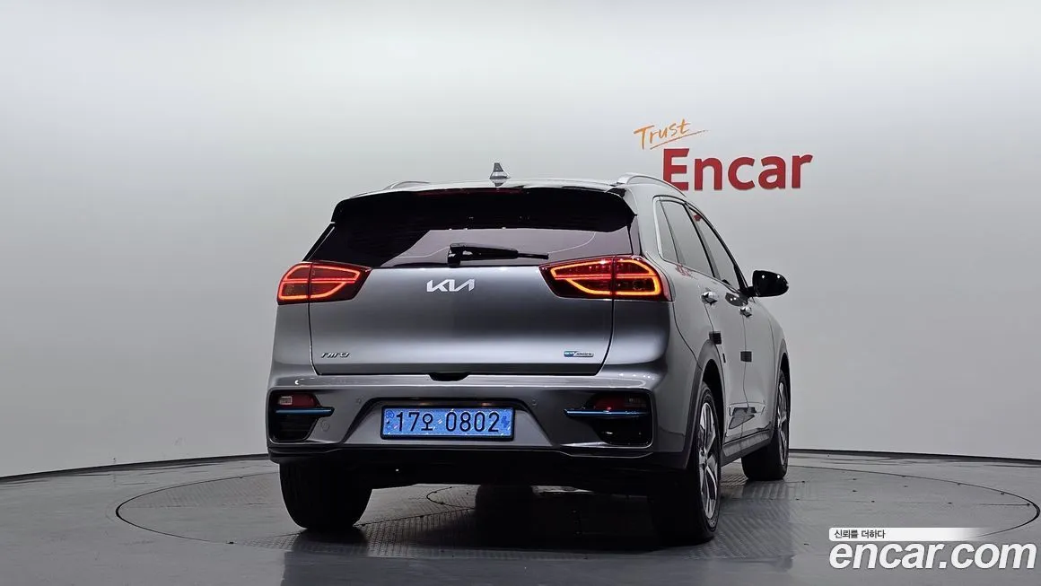 Kia Niro — фото 4