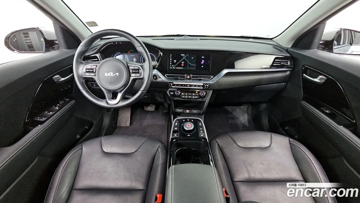Kia Niro — фото 7