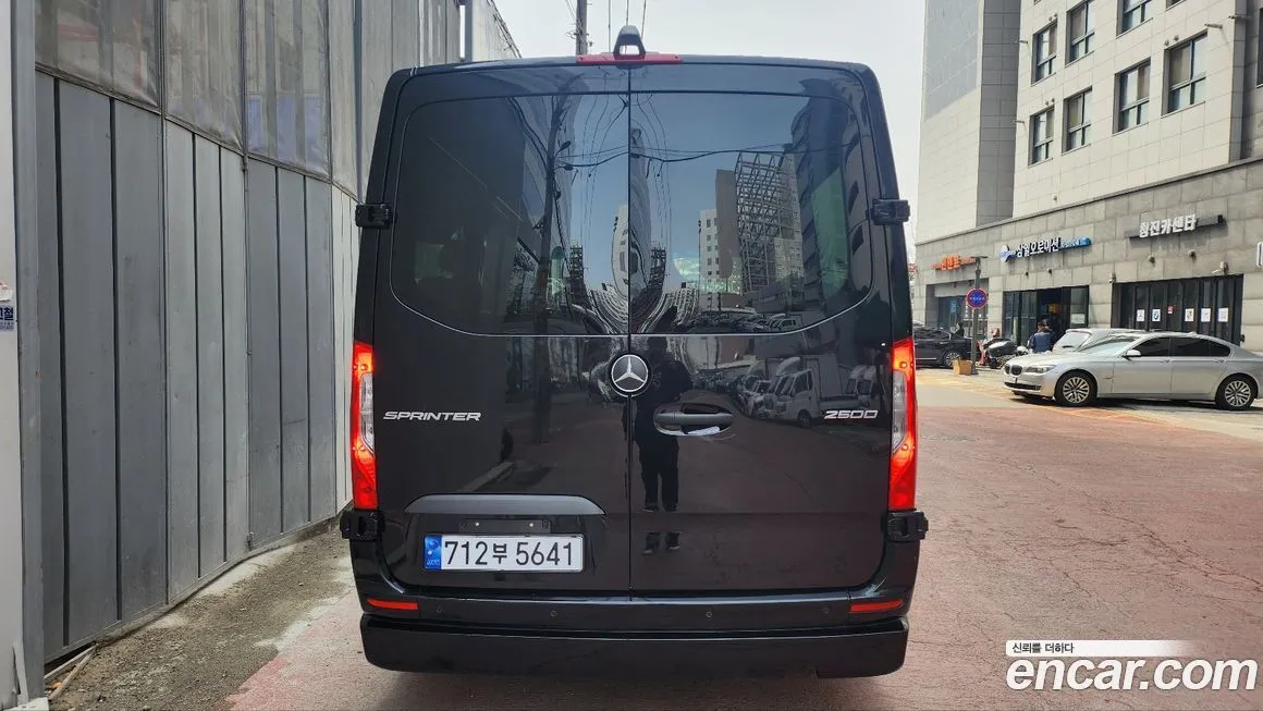 Mercedes-Benz Sprinter 2021 из KR, фото 3