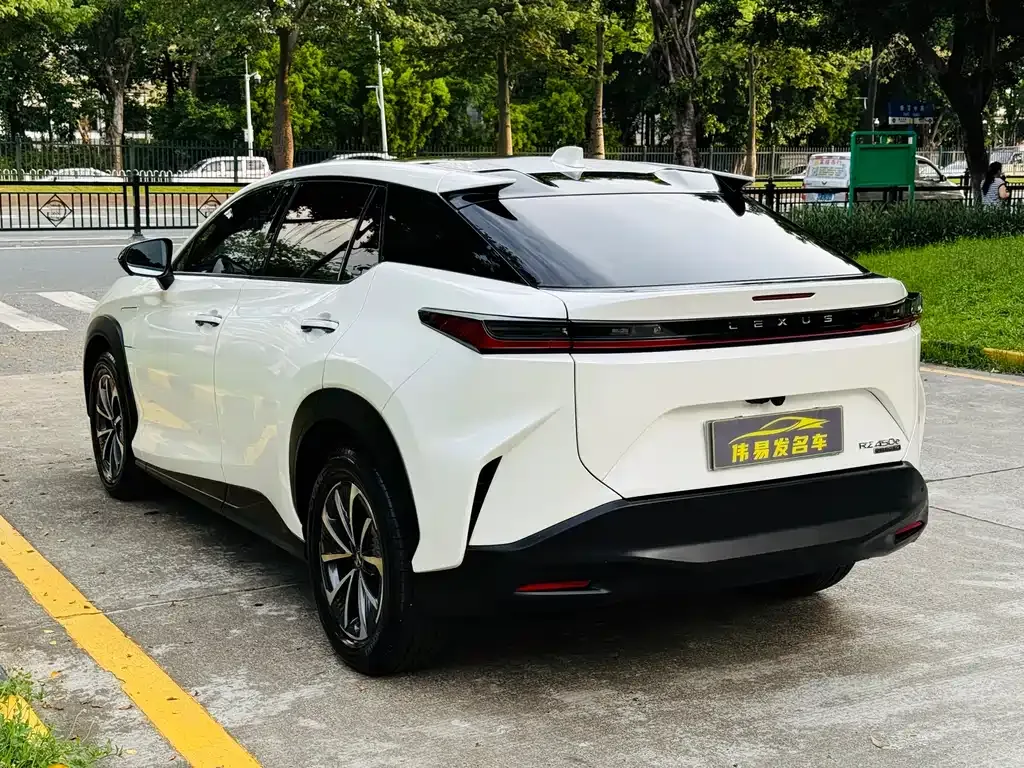 Lexus RZ 2023 из CN, фото 8