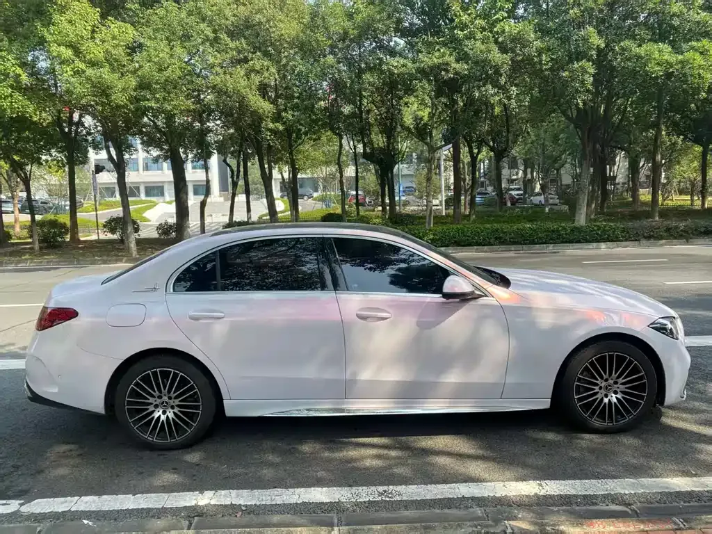 Mercedes-Benz C-Class 2023 из CN, фото 4