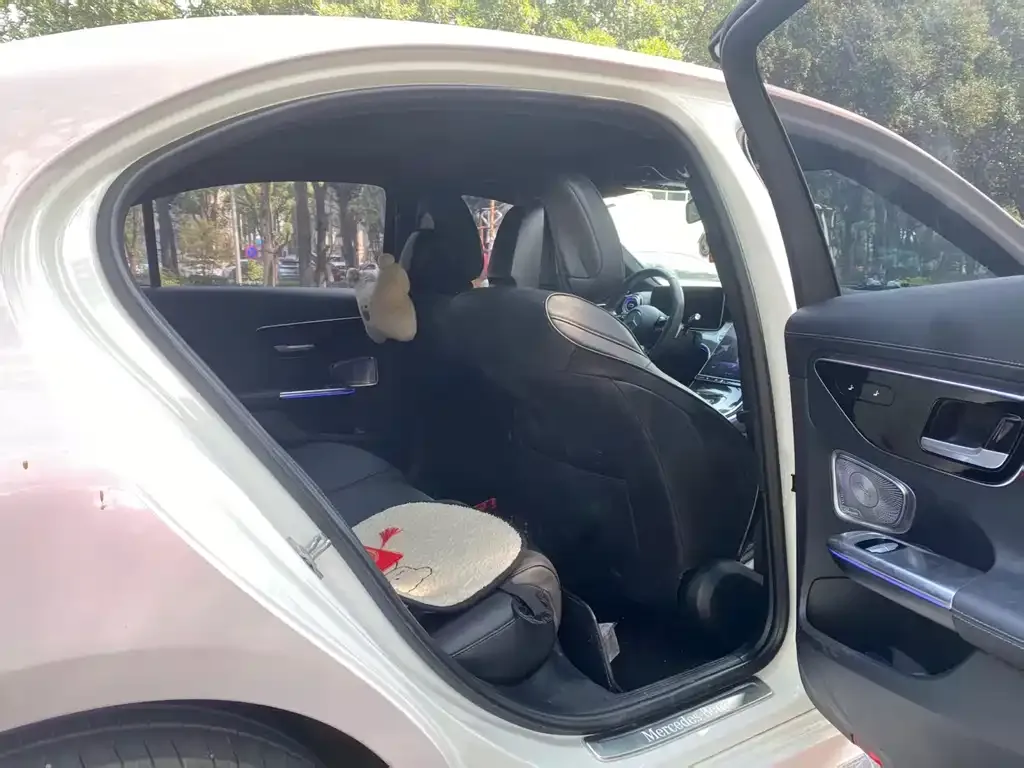 Mercedes-Benz C-Class 2023 из CN, фото 7