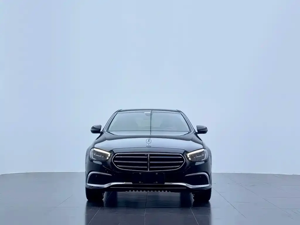 Mercedes-Benz E-Class 2023 из CN, фото 2