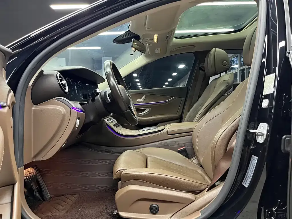 Mercedes-Benz E-Class 2022 из CN, фото 4