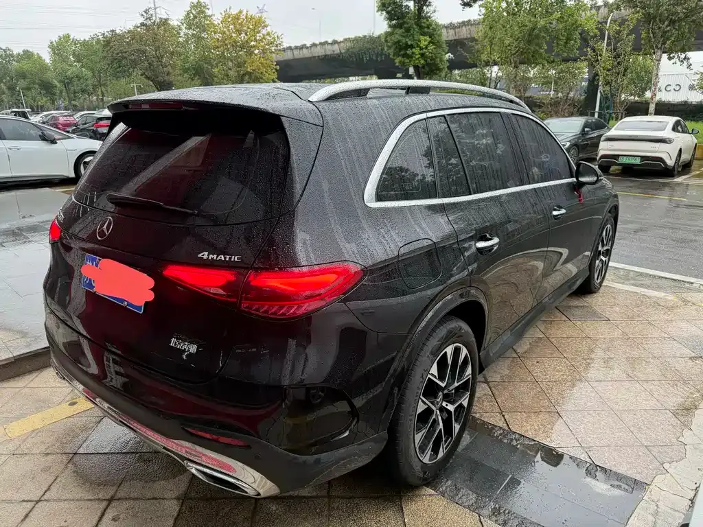 Mercedes-Benz GLC 2023 из CN, фото 3