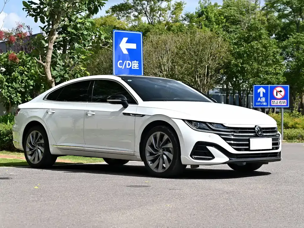 Volkswagen CC — фото 3