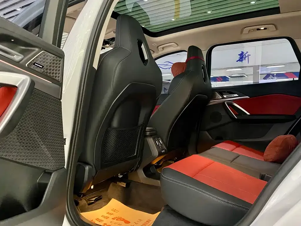 BMW X1 2024 из CN, фото 6