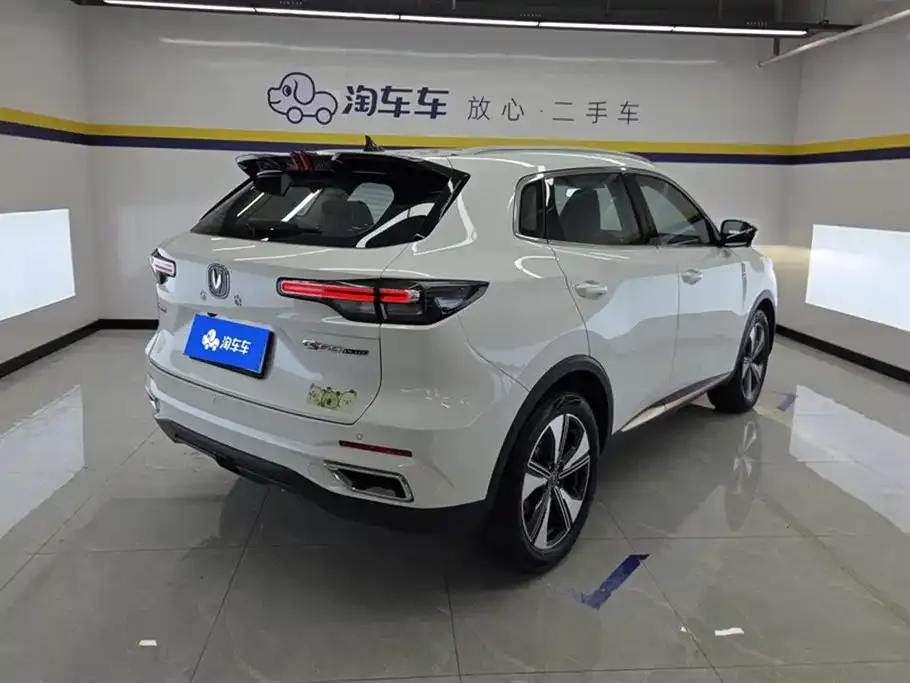 Changan CS55PLUS — фото 3