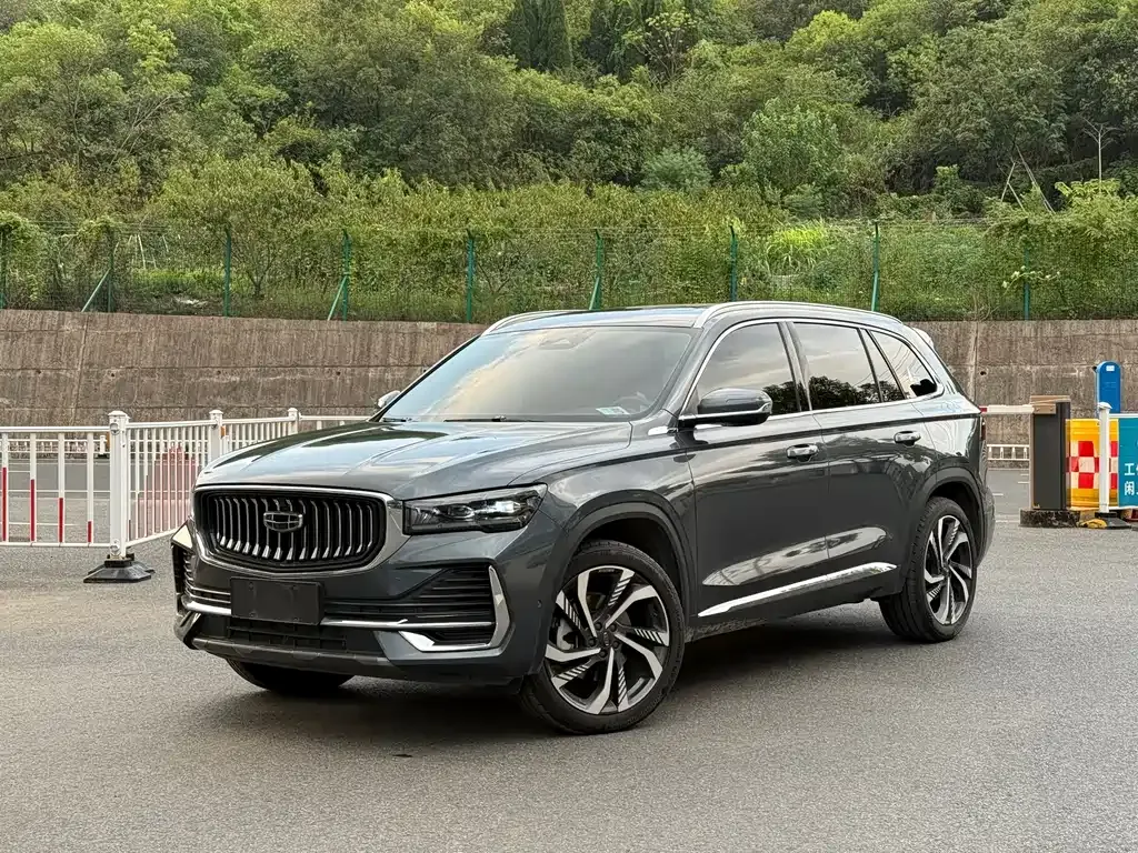 Geely Xingyue L — фото 1