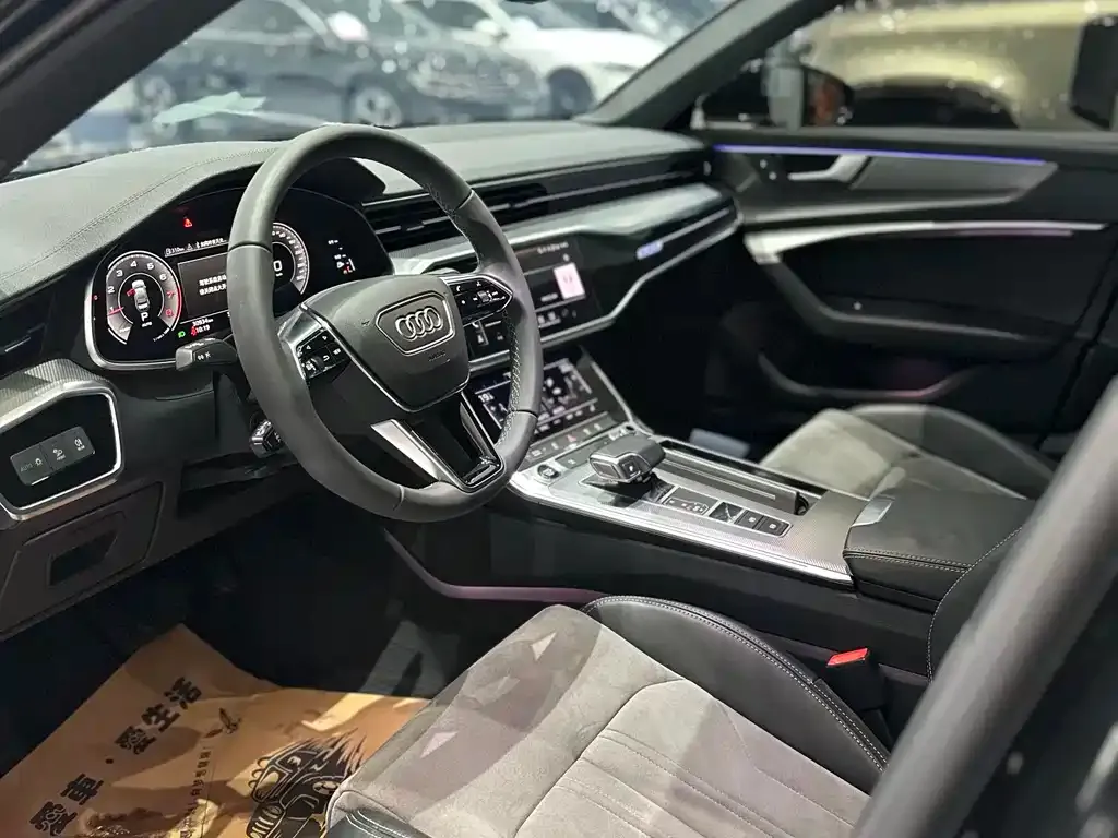 Audi A6L 2022 из CN, фото 4
