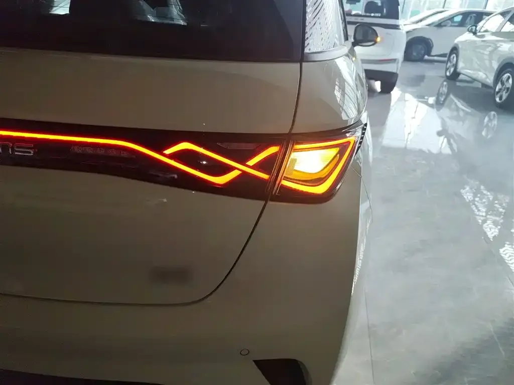 BYD Dolphin 2025 из CN, фото 8
