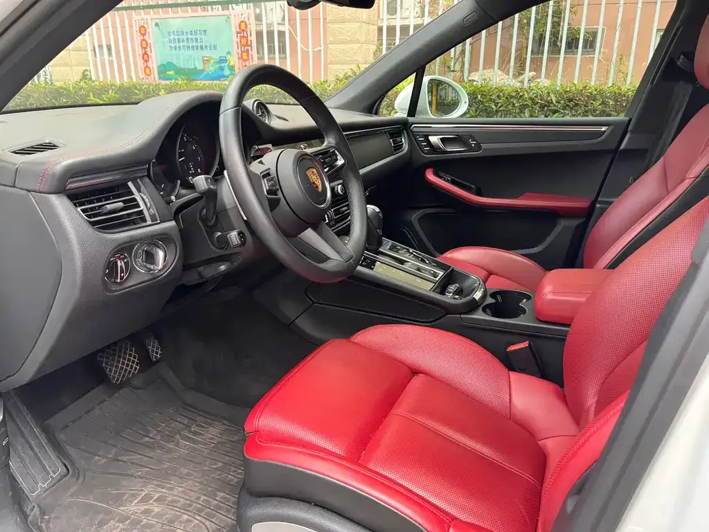 Porsche Macan 2023 из CN, фото 5