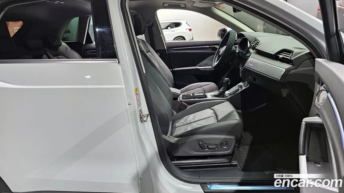 Audi Q3 2023 из KR, фото 10