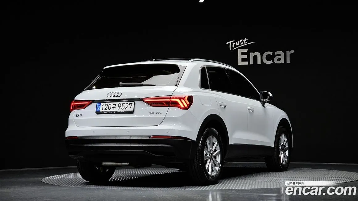 Audi Q3 2023 из KR, фото 2