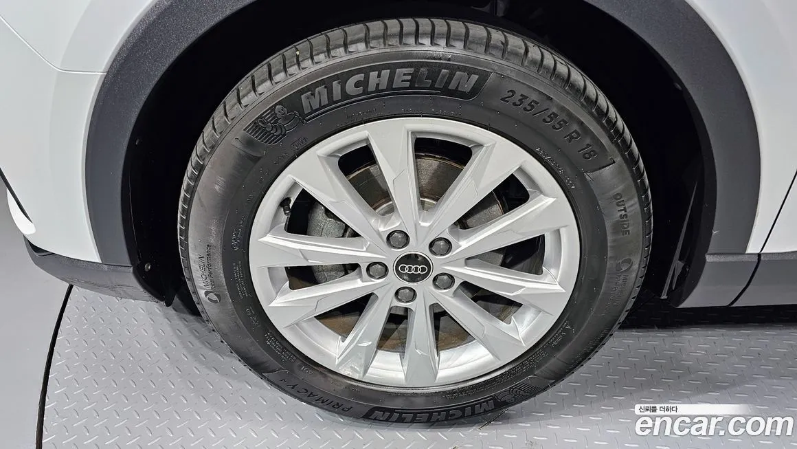 Audi Q3 2023 из KR, фото 5