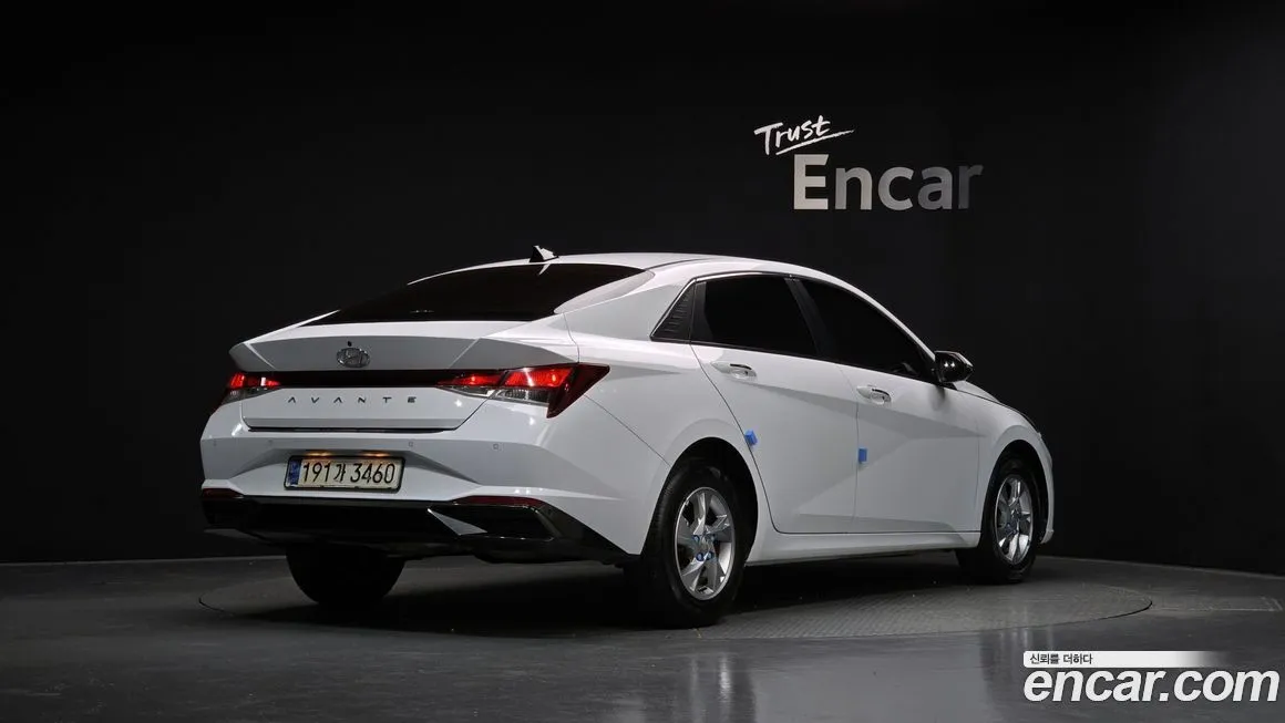 Hyundai AVANTE — фото 2
