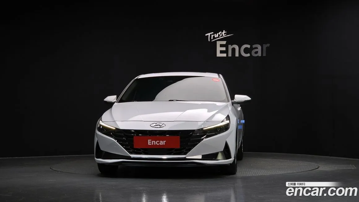 Hyundai AVANTE — фото 3