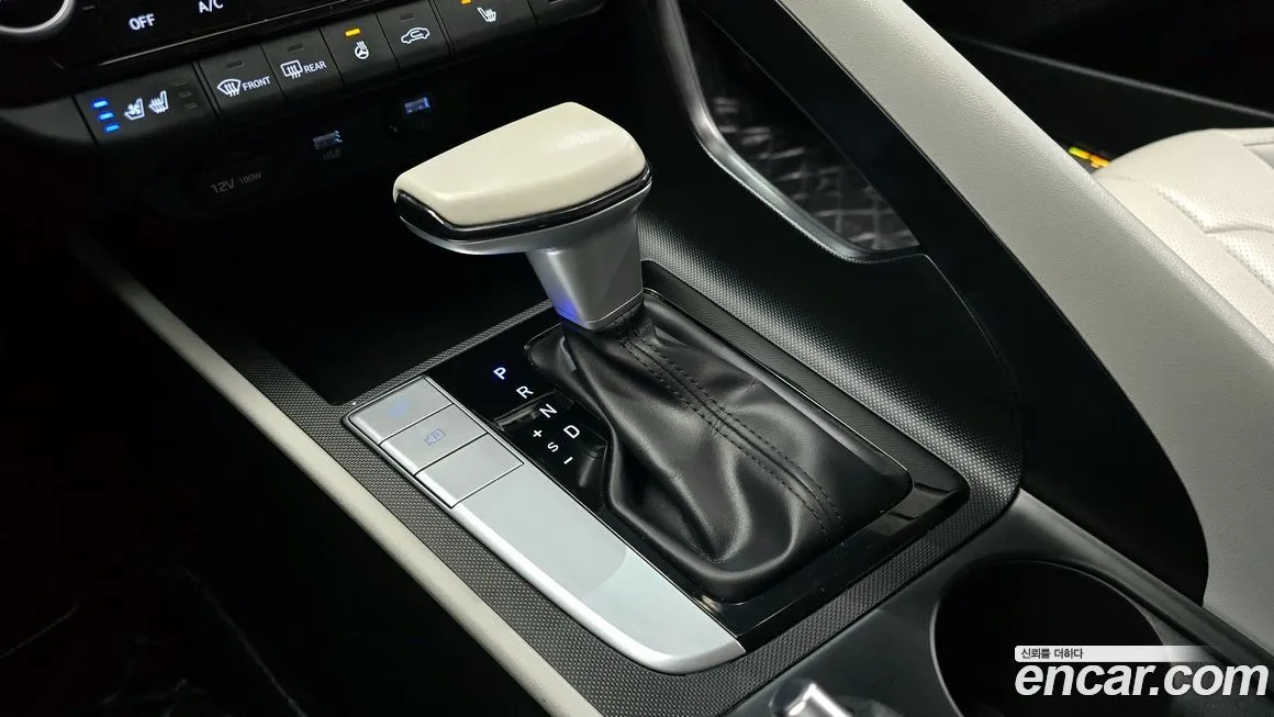 Hyundai AVANTE — фото 9