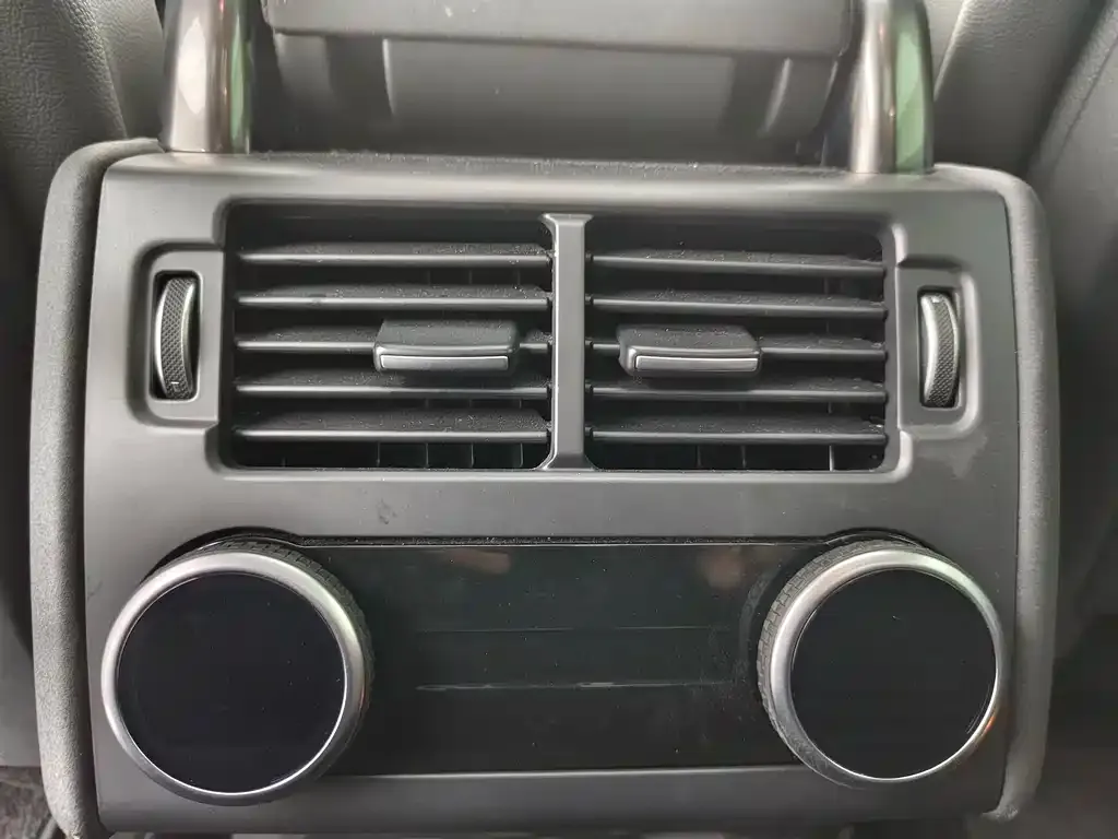 Land Rover Discovery 2023 из CN, фото 10