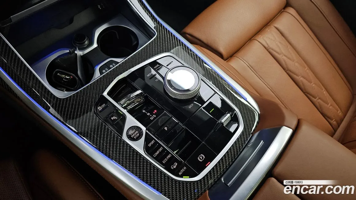 BMW X7 — фото 9