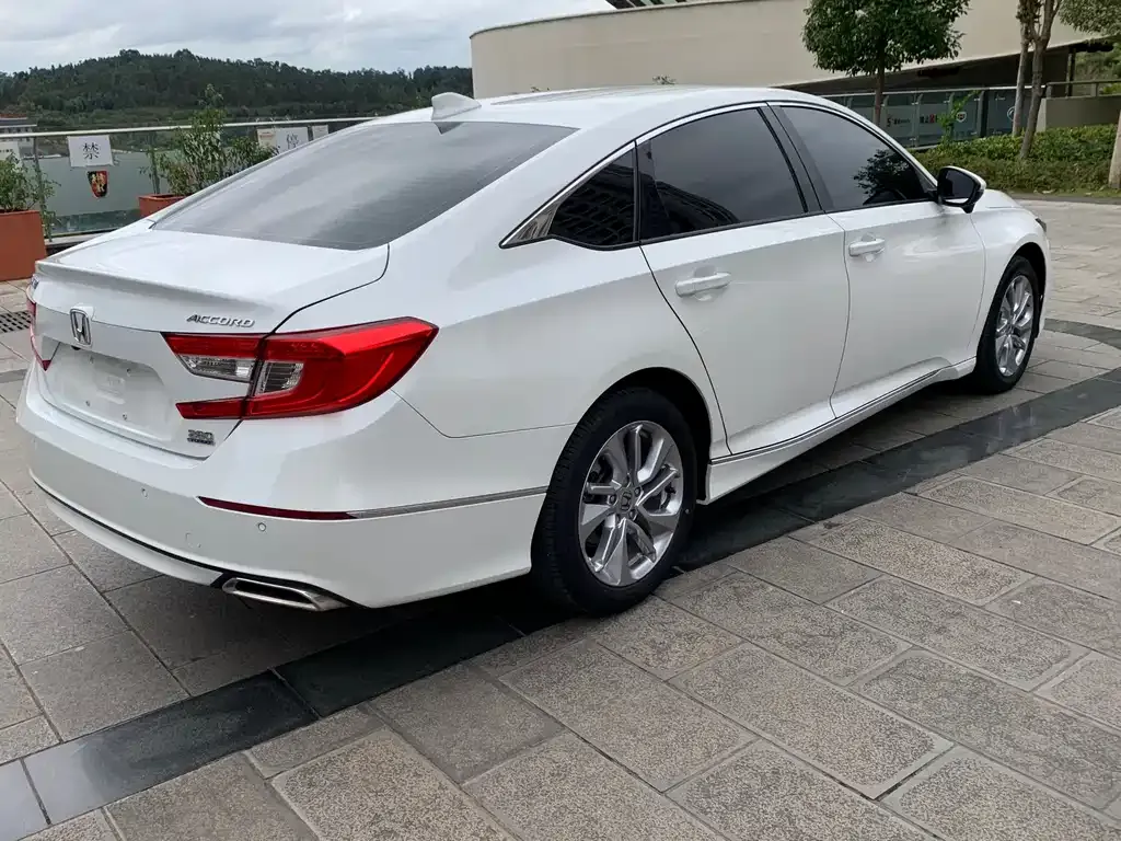 Honda Accord 2021 из CN, фото 7