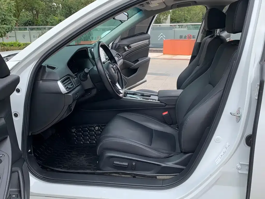 Honda Accord 2021 из CN, фото 8