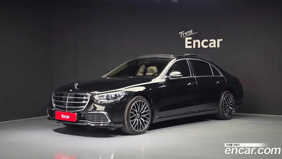 Mercedes-Benz S-Class — фото 1