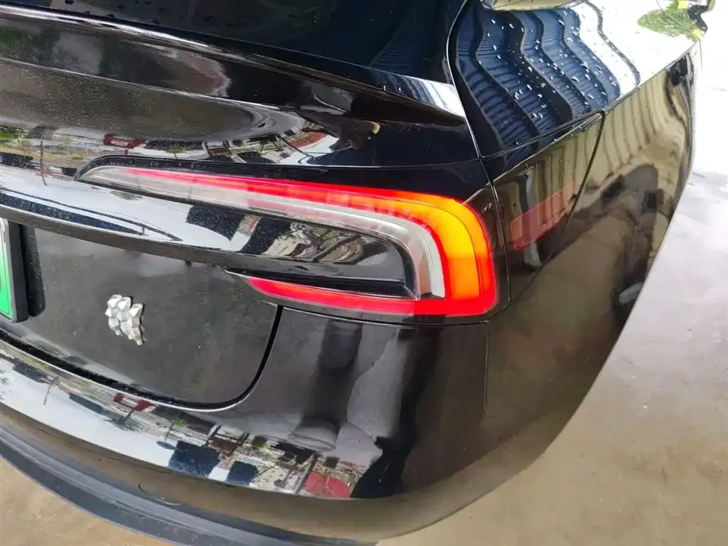 Tesla Model 3 2023 из CN, фото 8