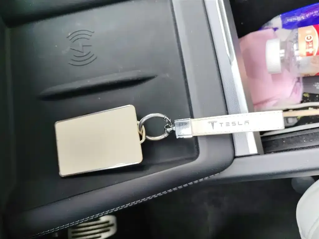 Tesla Model 3 2023 из CN, фото 9