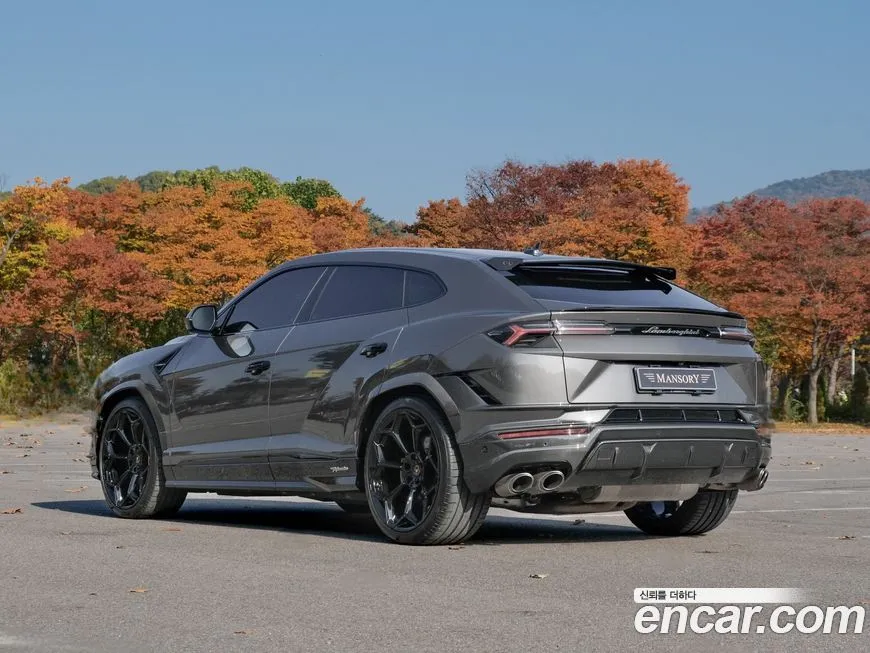 Lamborghini Urus 2024 из KR, фото 2