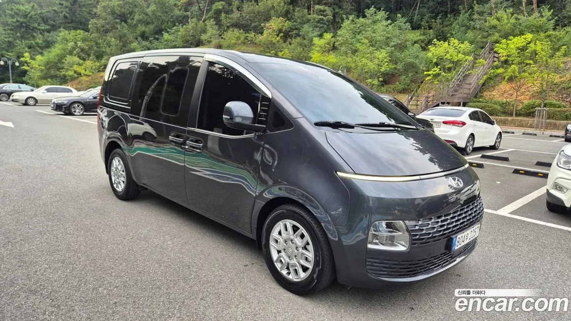 Hyundai Staria — фото 2