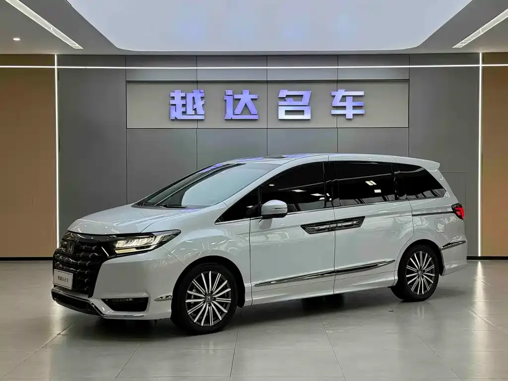 Honda Elysion 2025 из CN, фото 1