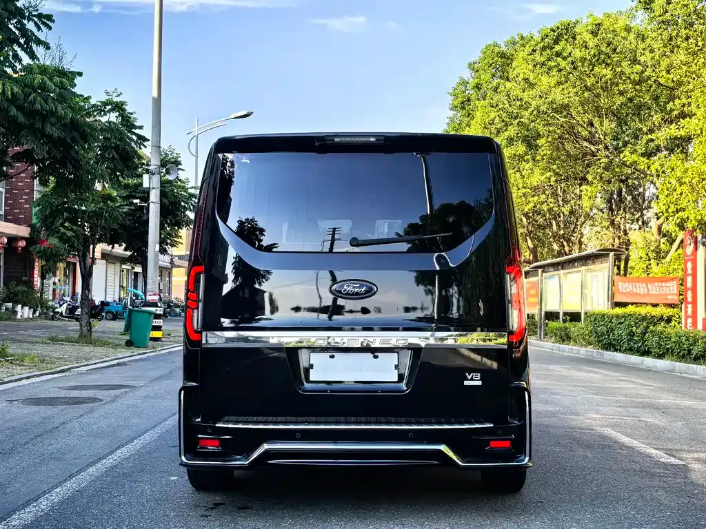 Ford Tourneo 2023 из CN, фото 4