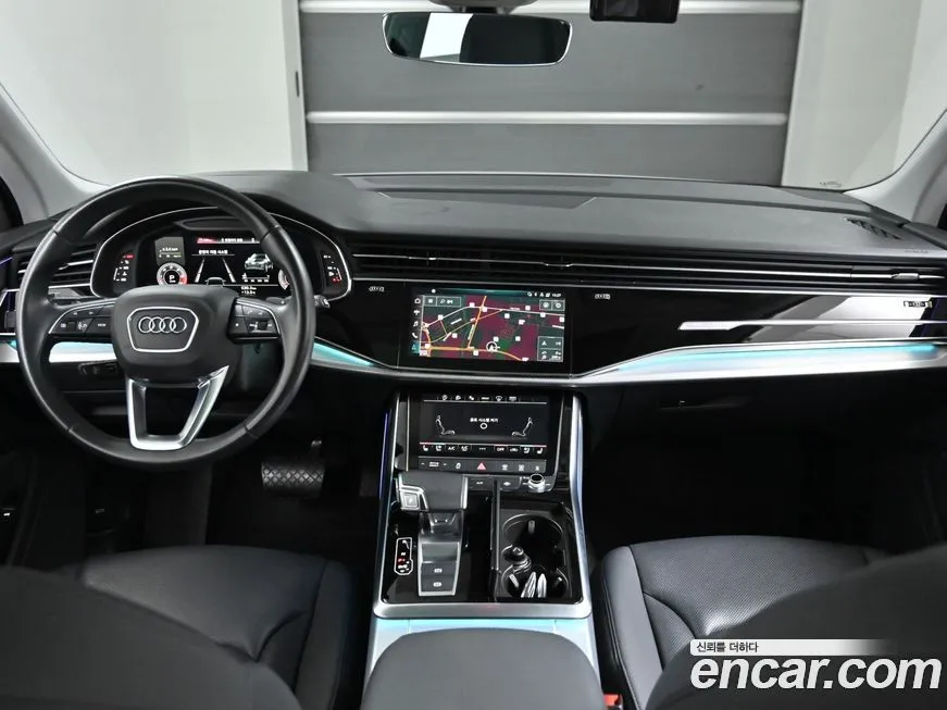 Audi Q7 2021 из KR, фото 7