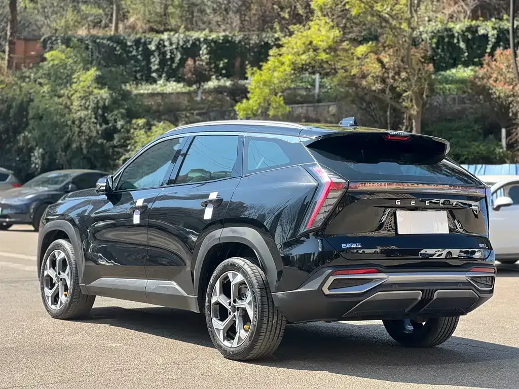 Geely Boyue L 2023 из CN, фото 9