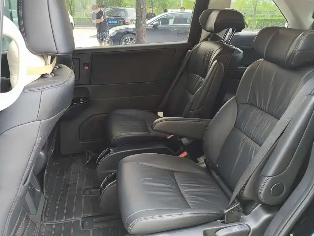 Honda Odyssey 2024 из CN, фото 5