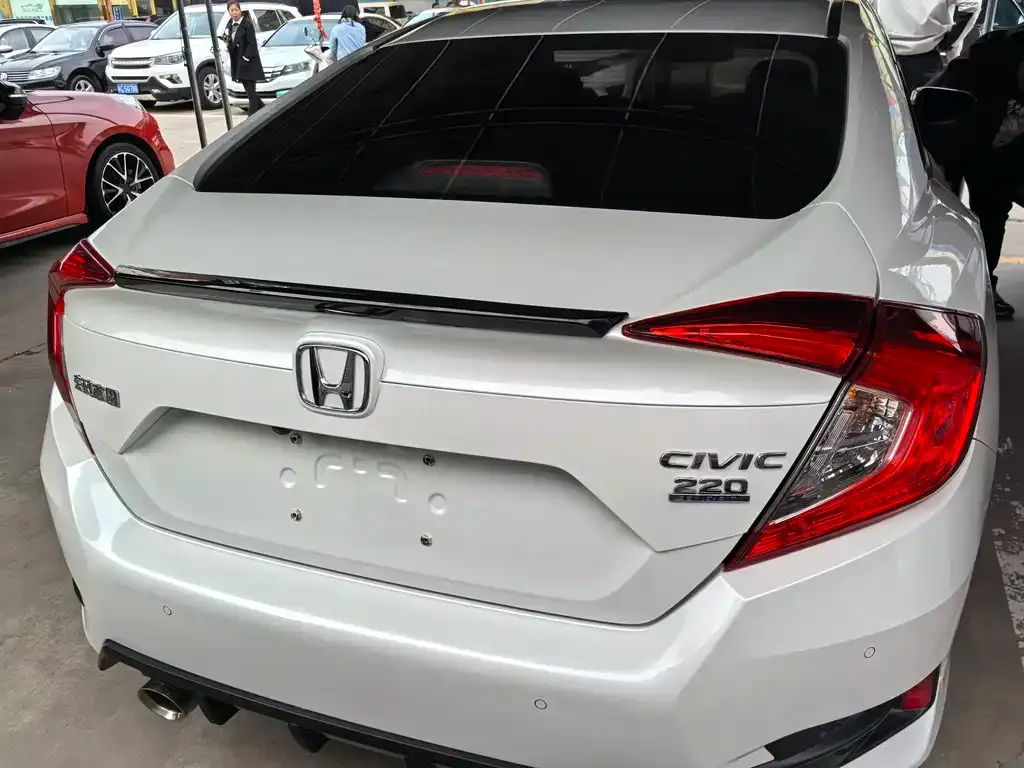 Honda Civic 2021 из CN, фото 5