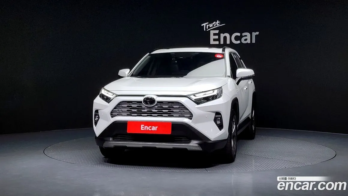 Toyota RAV4 2025 из KR, фото 3