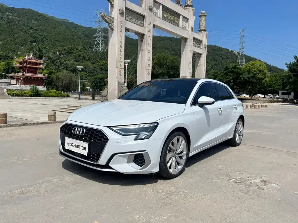 Audi A3 2021 из CN, фото 1