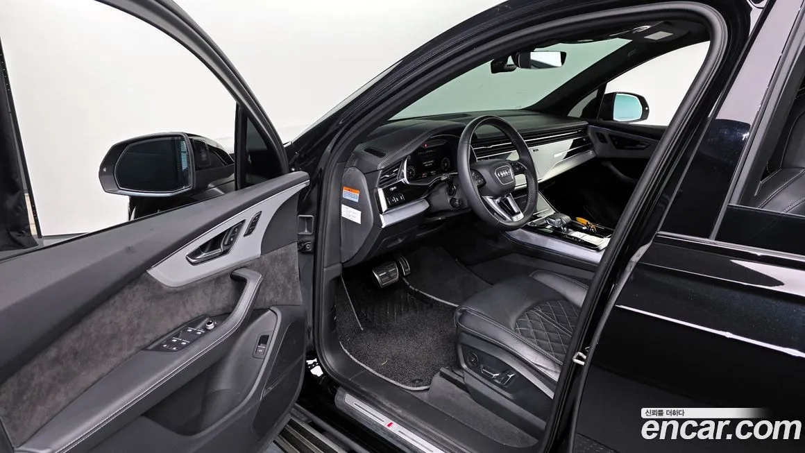 Audi Q7 2022 из KR, фото 10
