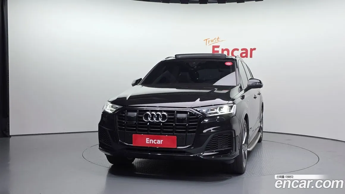 Audi Q7 2022 из KR, фото 3